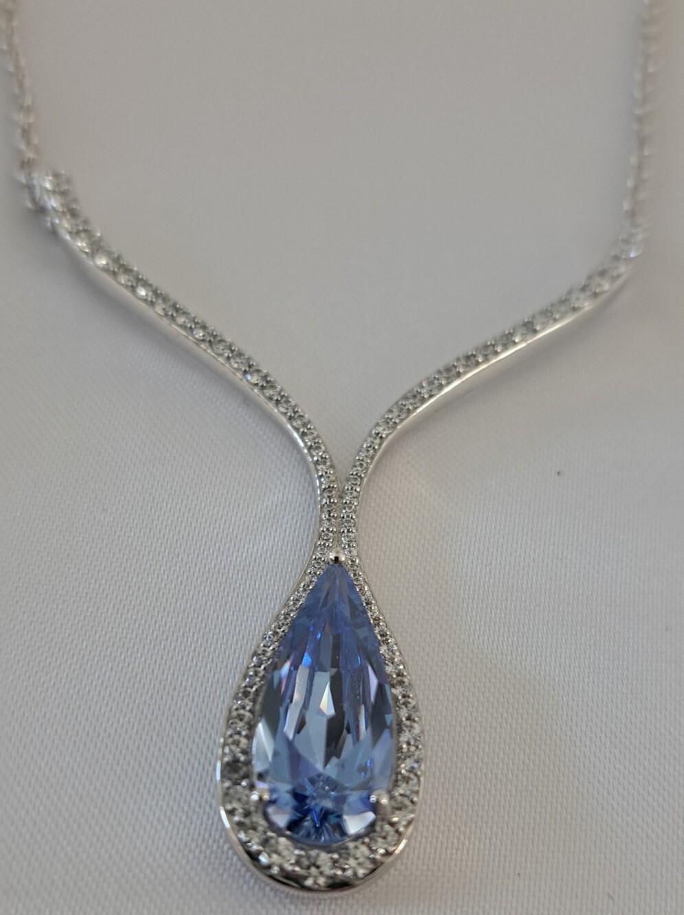 925 Silver Necklace with Blue Pear-Shaped Pendant